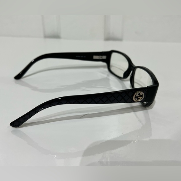 Gucci Eyeglass Frame with GG gold/silver tone interlocking design - Picture 9 of 16